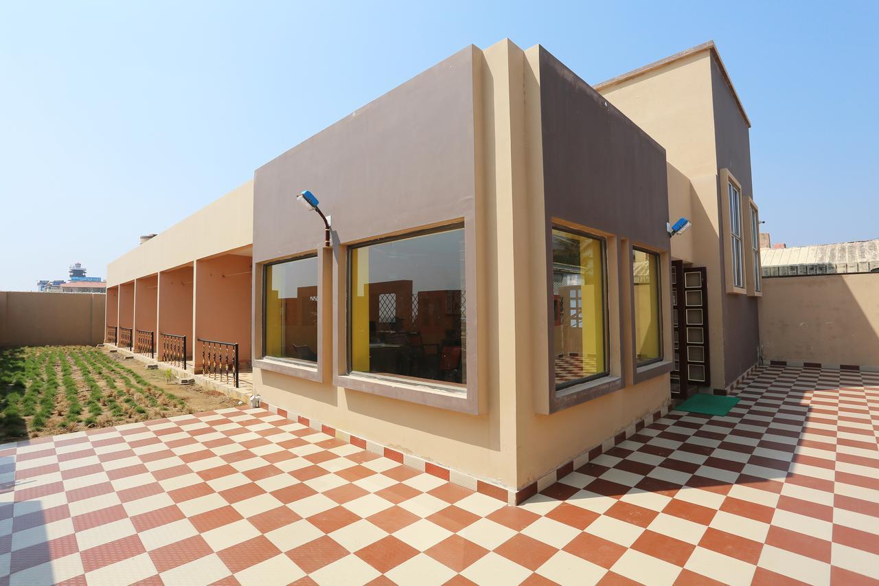 Hotel On Call Puri Laxmi Beach Resort Εξωτερικό φωτογραφία