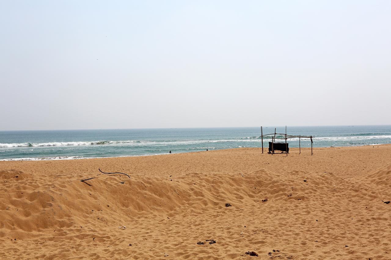 Hotel On Call Puri Laxmi Beach Resort Εξωτερικό φωτογραφία